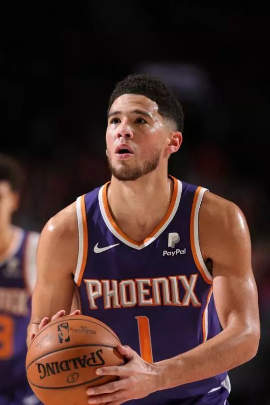 九游体育-风云突变夏洛特黄蜂关键时刻篮板制胜；中超版图或变；悬念犹存；更衣室氛围转暖